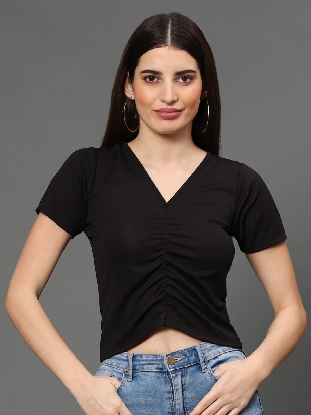 

WESTHOOD Women Black Solid V-Neck Crop Top