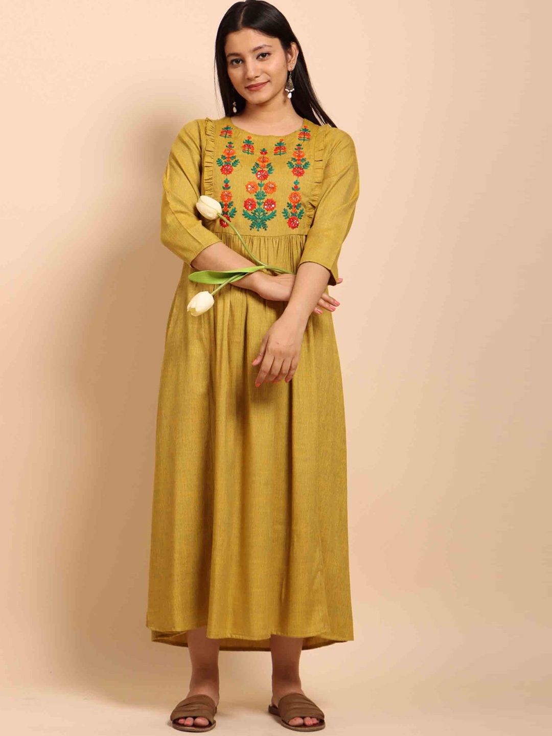 

KALINI Women Mustard Yellow Embroidered Thread Work Anarkali Kurta