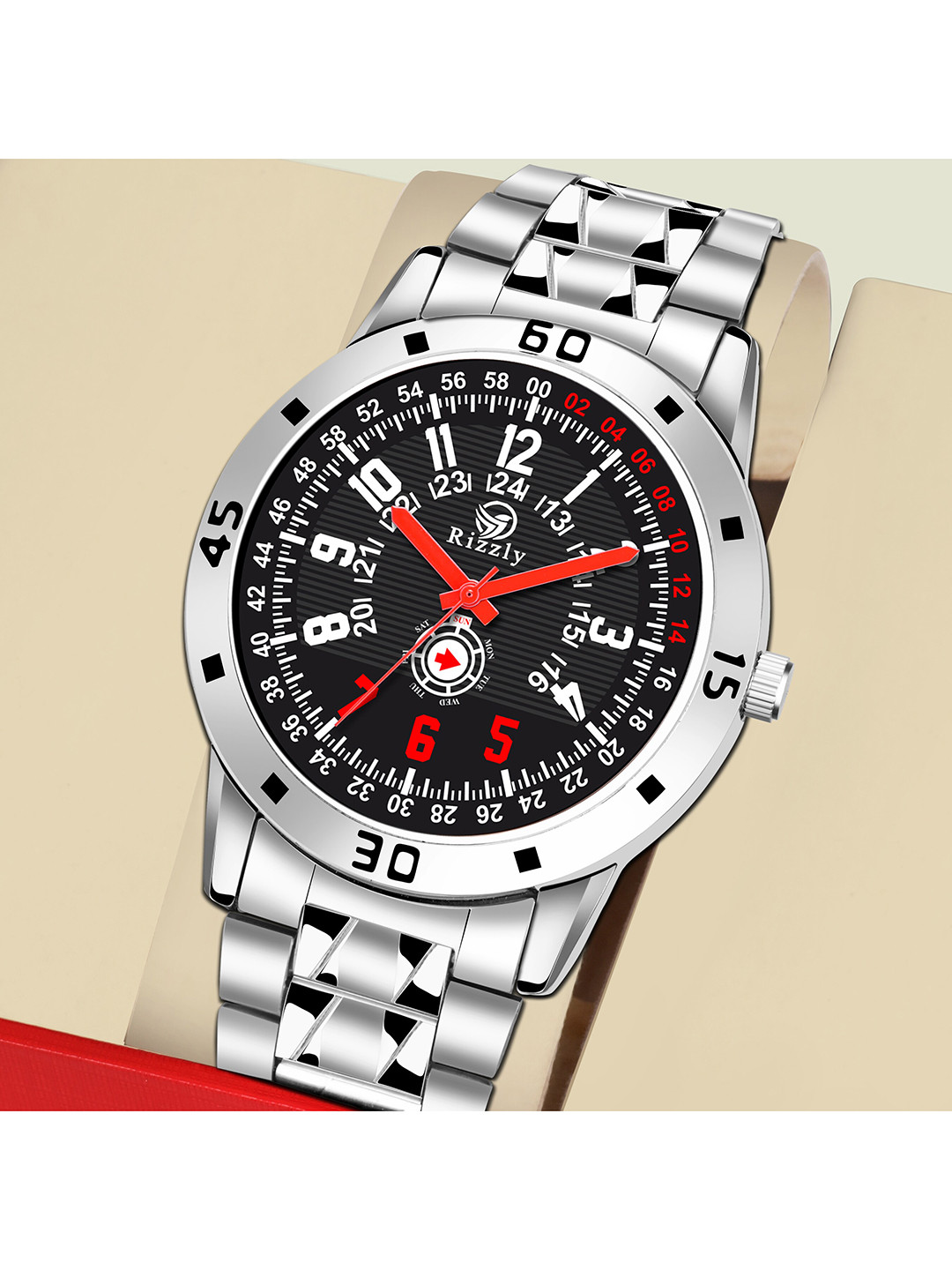 

Septem Men Black Dial & Silver Toned Stainless Steel Bracelet Style Straps Analogue Watch SP-37-Septem