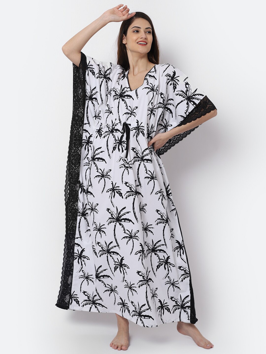 

Boston Club White Printed Maxi Nightdress