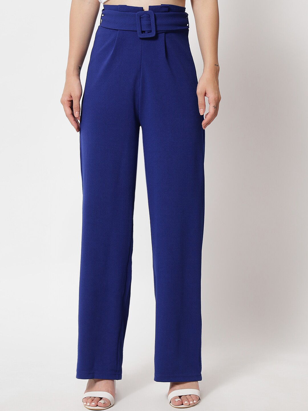 

KOTTY BIZwear Women Blue Relaxed Straight Fit High-Rise Easy Wash Pleated Trousers