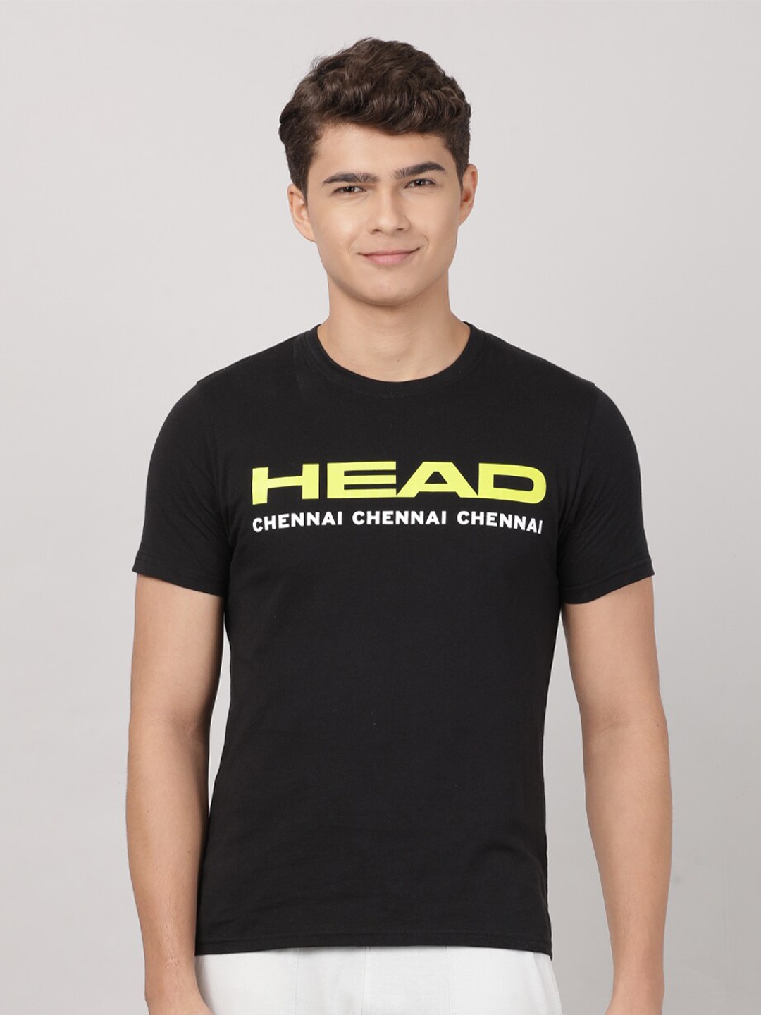 

Head Men Black Typography Printed Slim Fit T-shirt