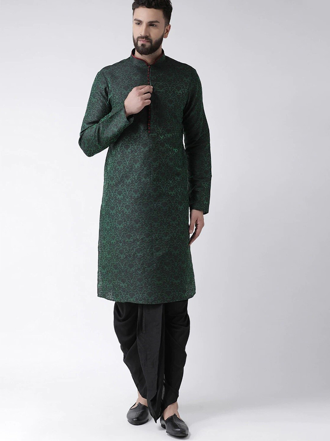 

Chitwan Mohan Men Green Angrakha Dupion Silk Kurta with Dhoti Pants
