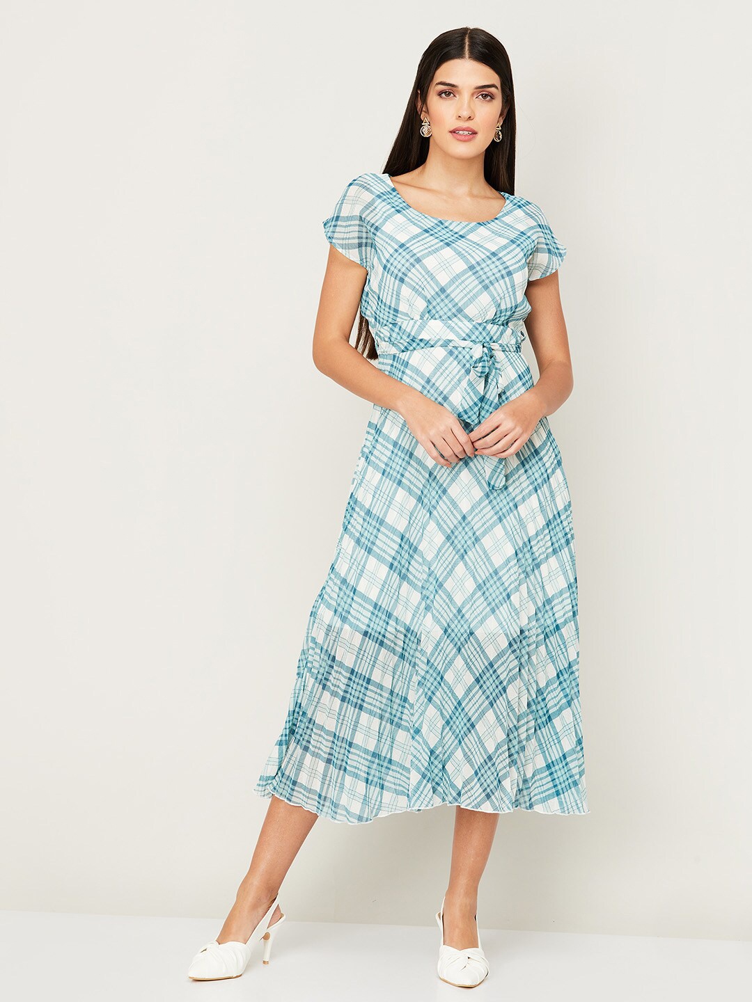 

CODE by Lifestyle Women Sea Green & White Checked Midi Dress