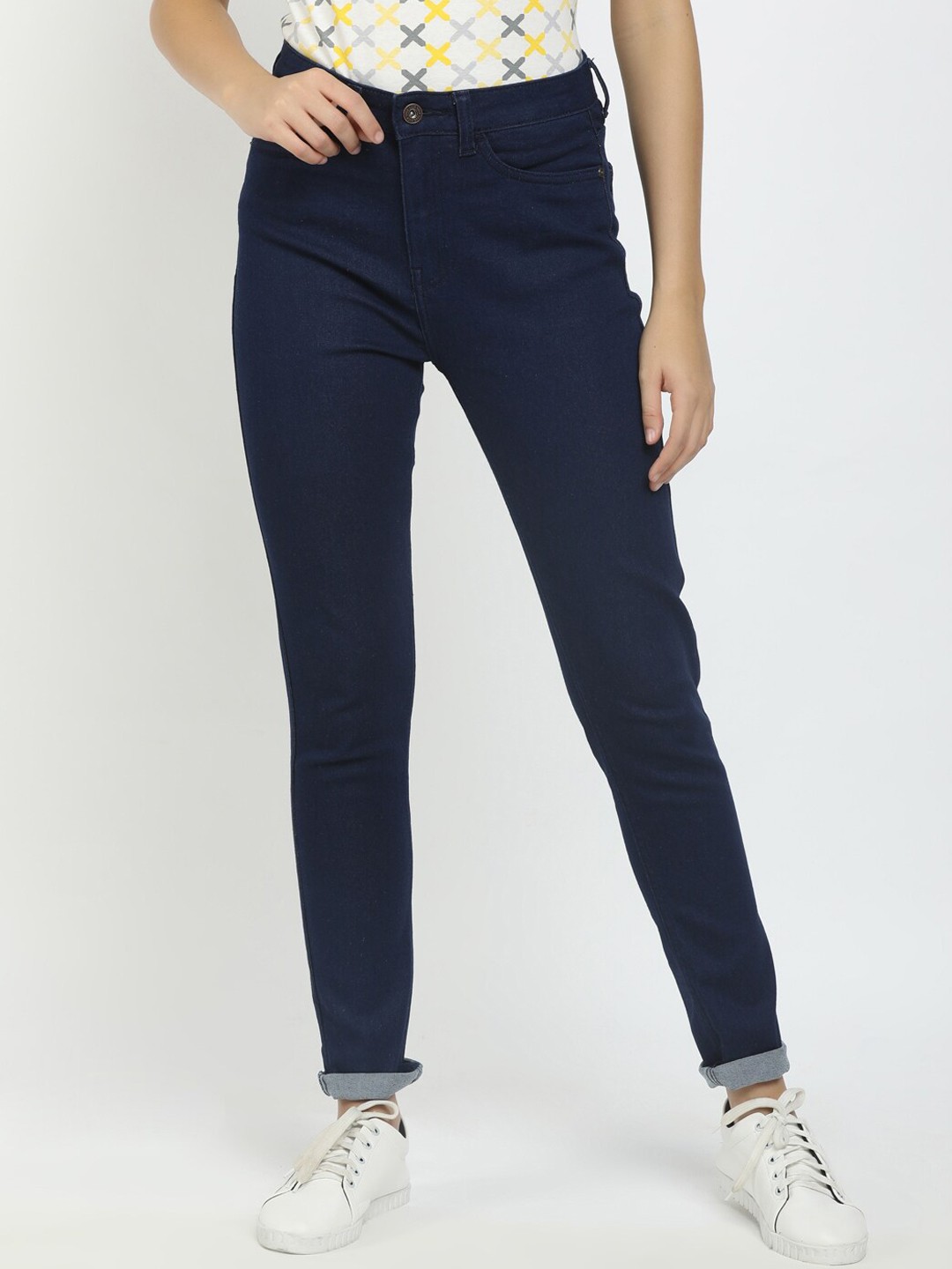 

Sugr Women Blue Classic Jeans