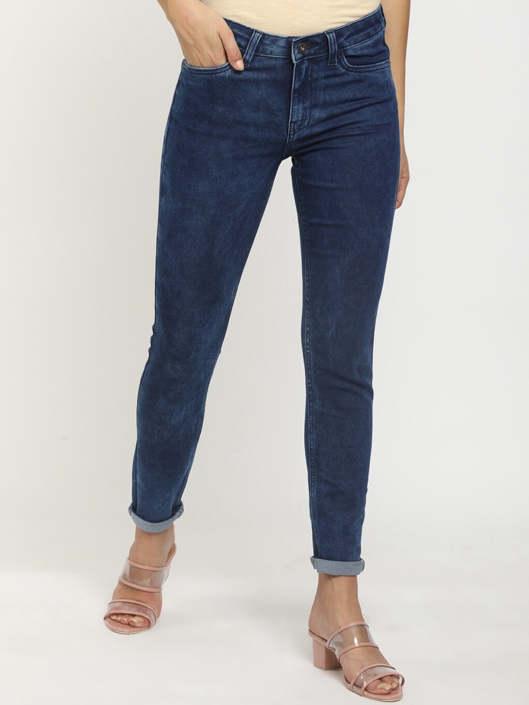 

Sugr Women Blue Classic Jeans