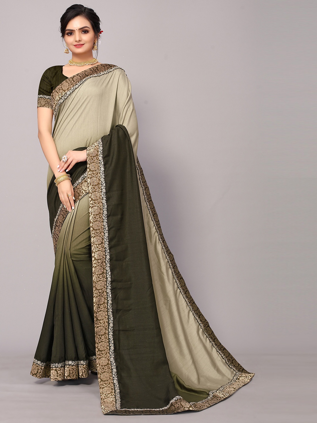 

KALINI Green & Gold-Toned Tie and Dye Saree