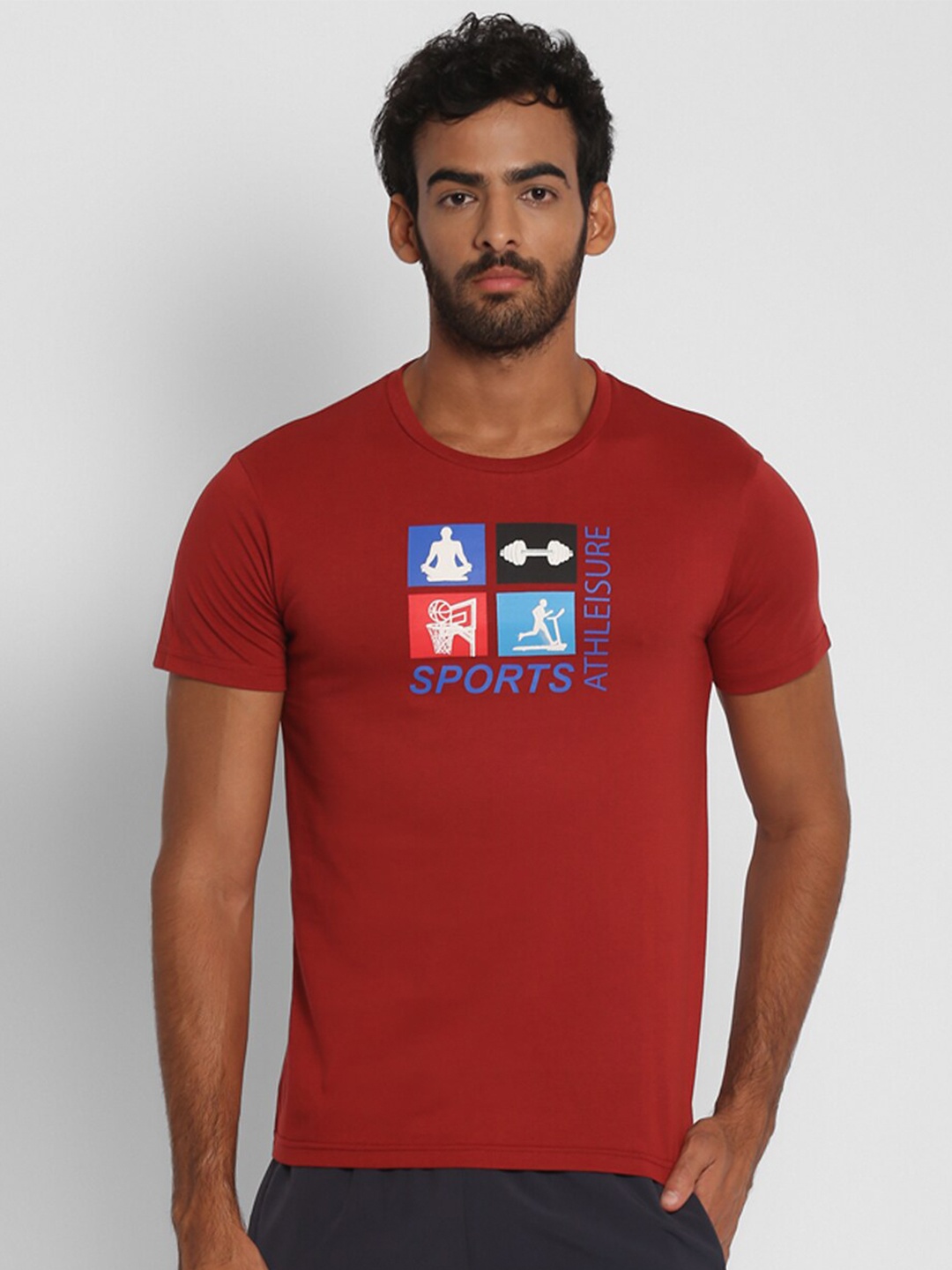 

FURO by Red Chief Men Red Printed Cotton T-shirt