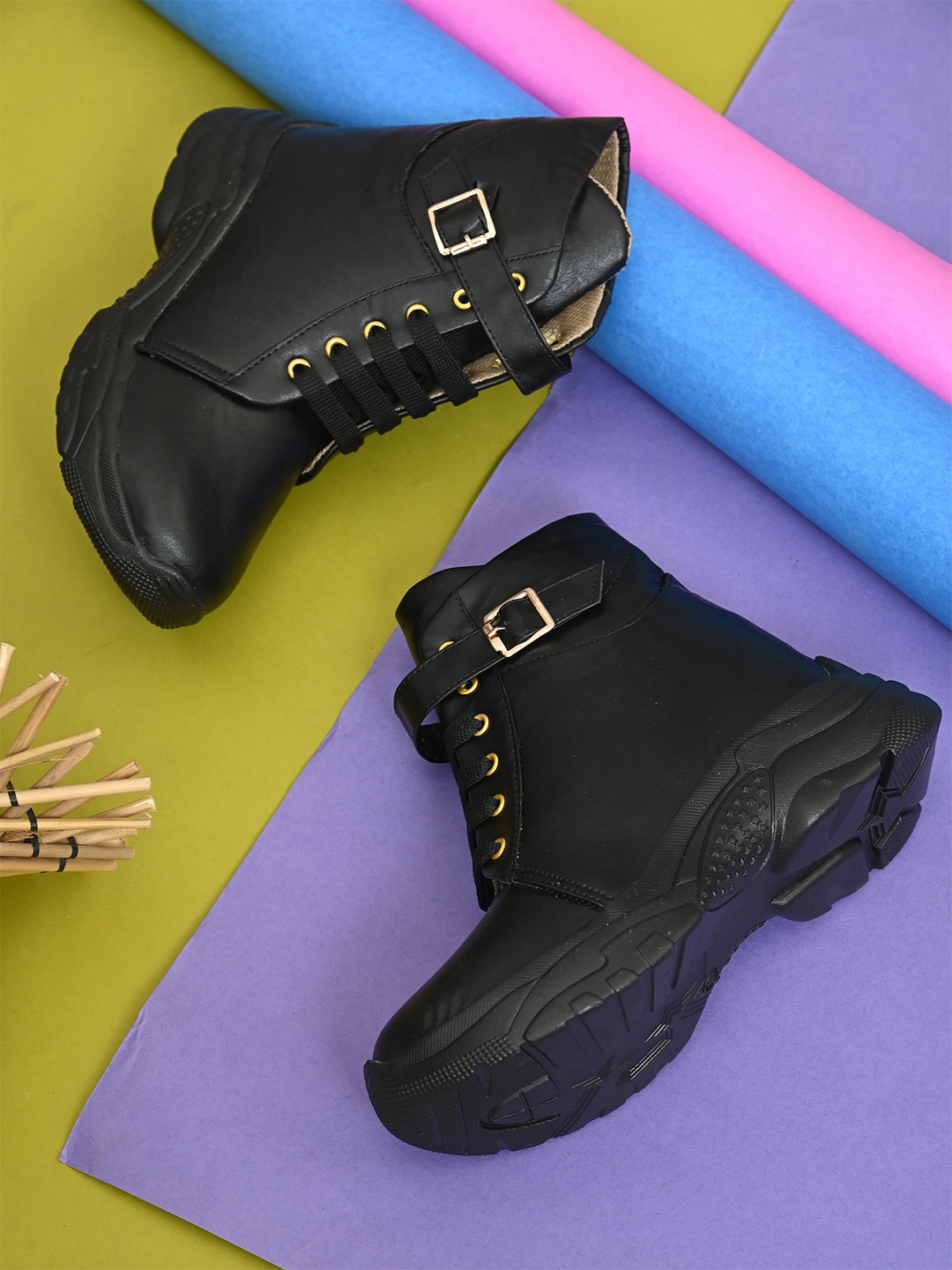 

BOOTCO Women Black Solid Mid-Top Flat Boots