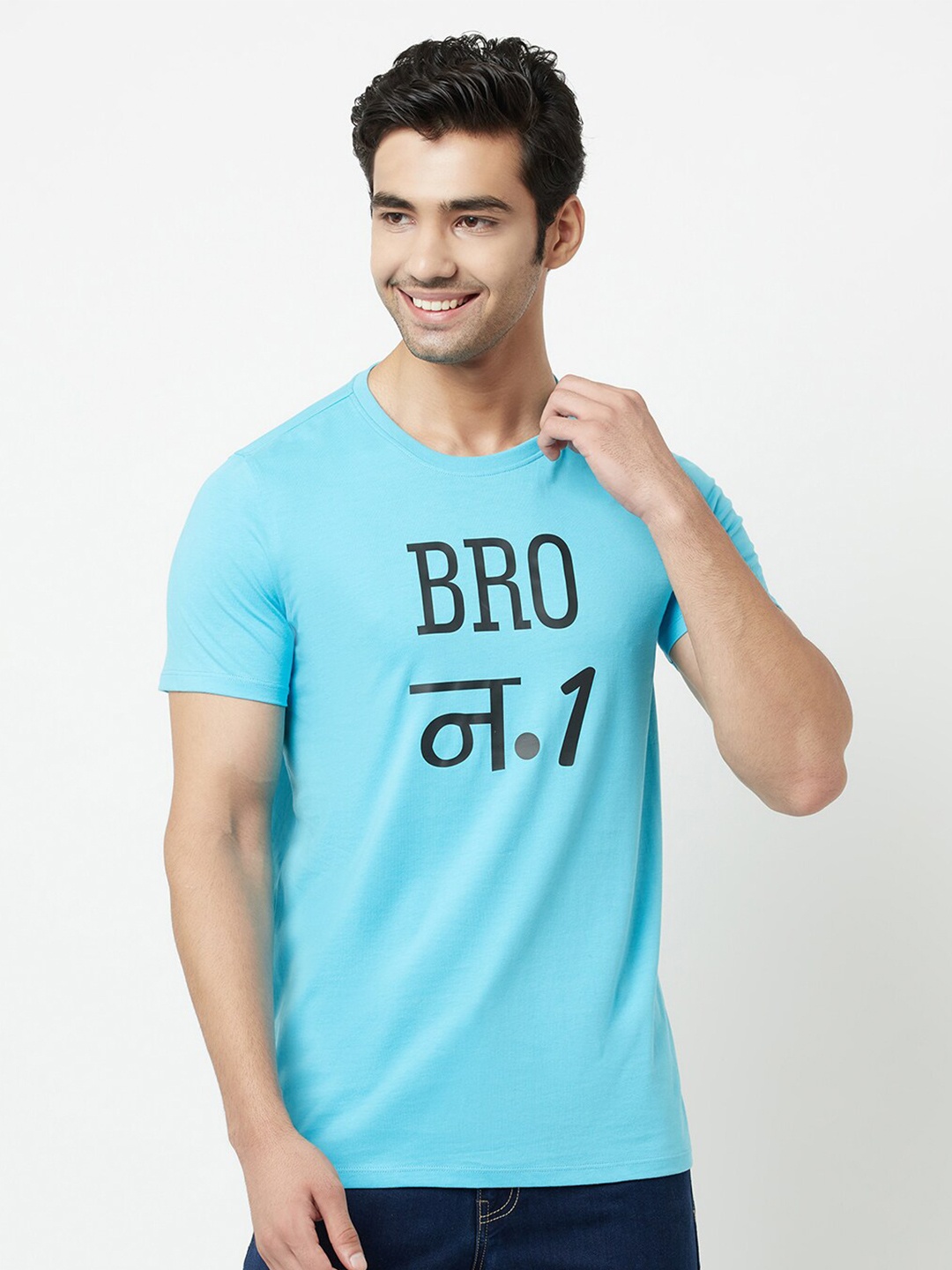 

EDRIO Men Blue Typography Printed Pure Cotton T-shirt