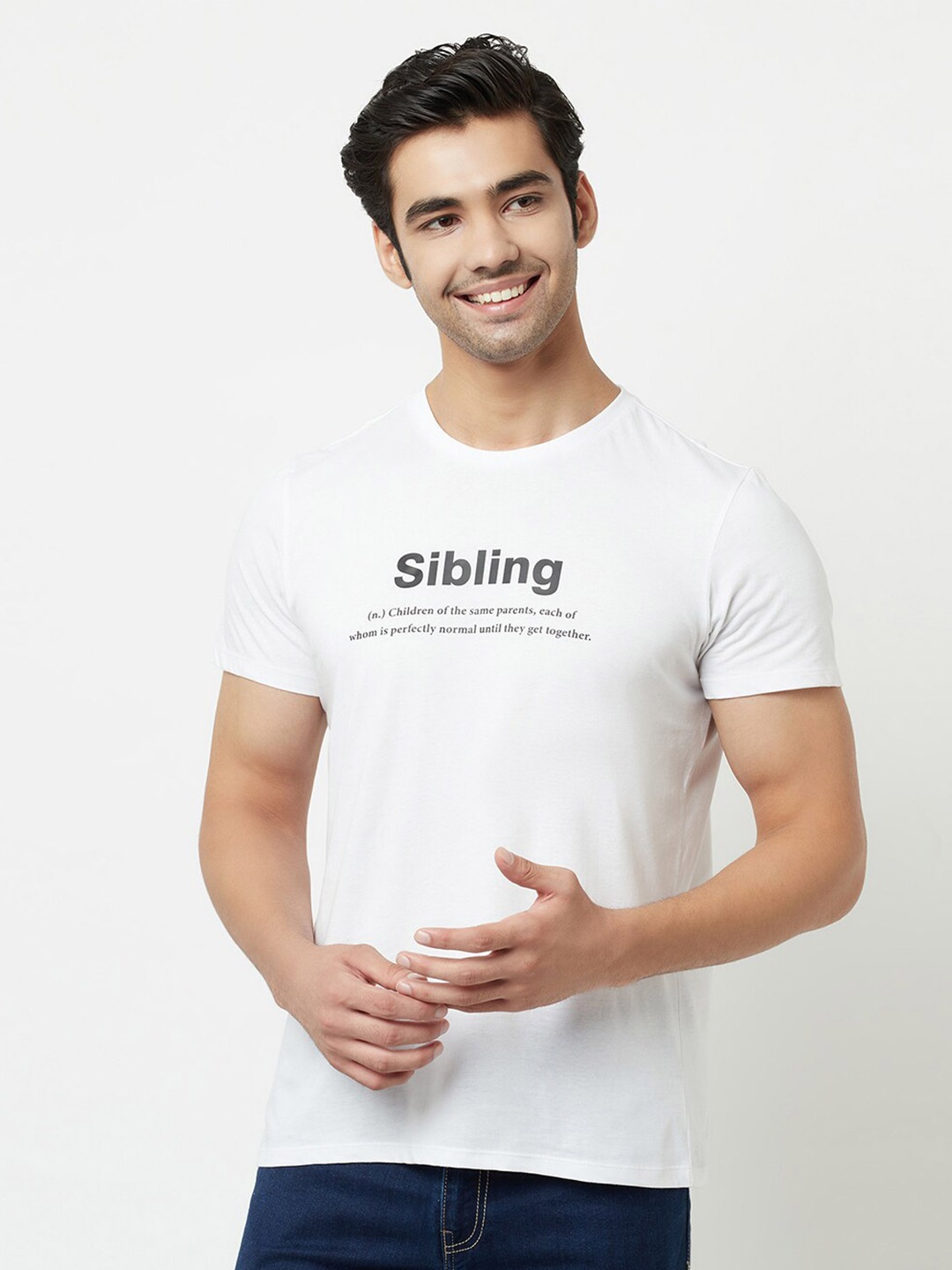 

EDRIO Men White Typography Printed Pure Cotton T-shirt