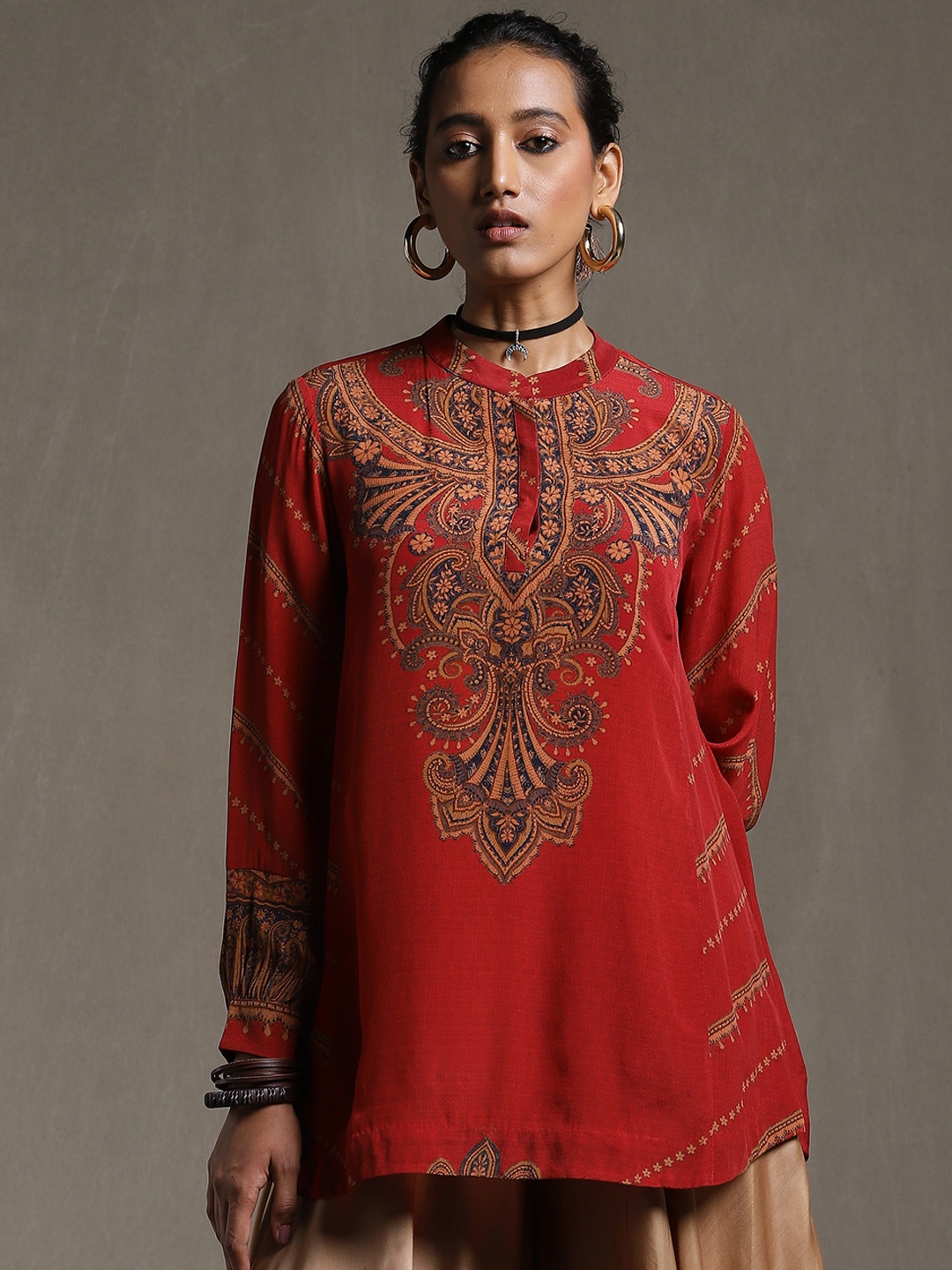 

Ritu Kumar Maroon & Taupe Ethnic Motifs Yoke Design Pure Crepe Kurti