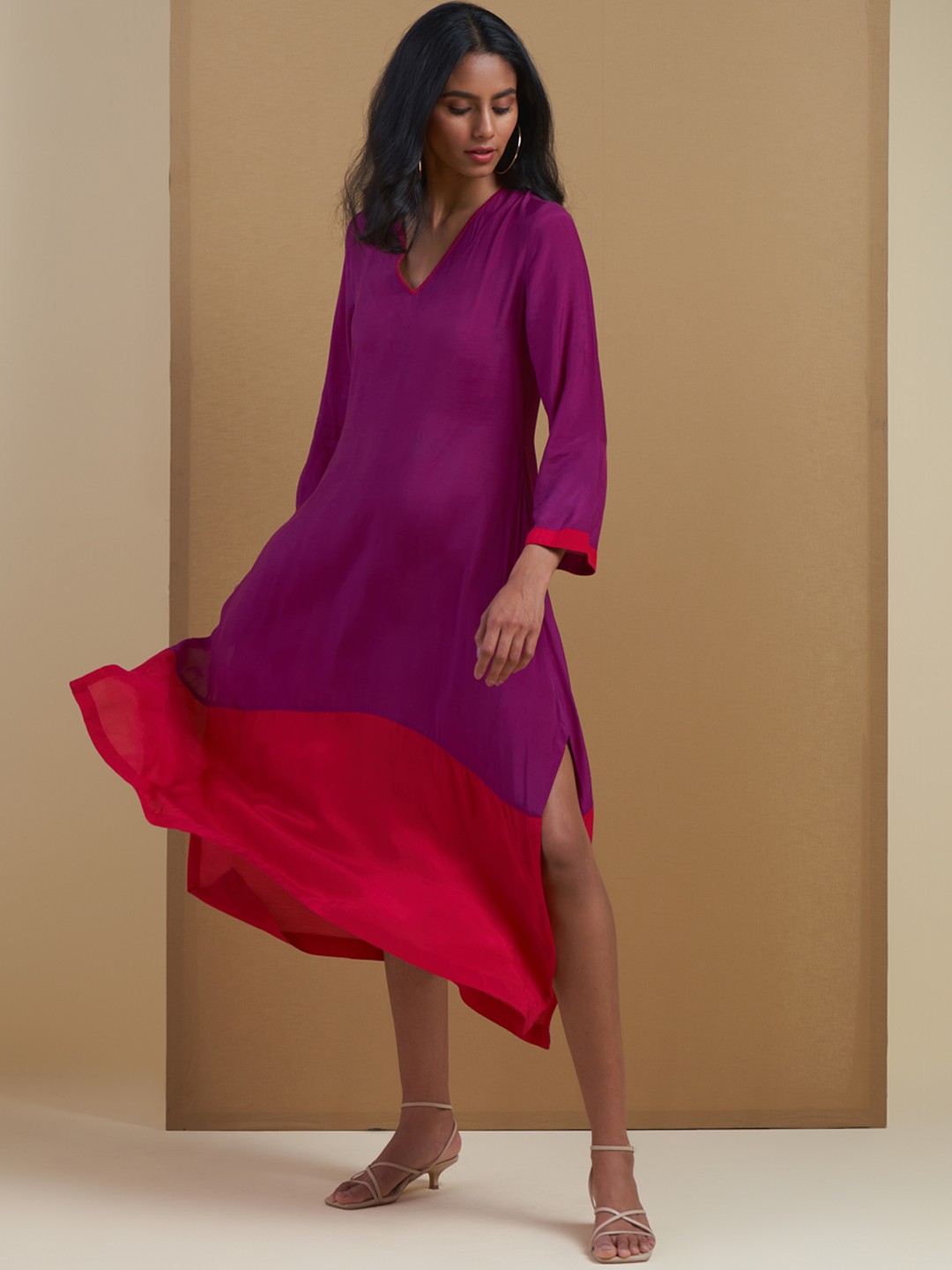 

Ritu Kumar Women Purple & Pink Colourblocked Anarkali Kurta