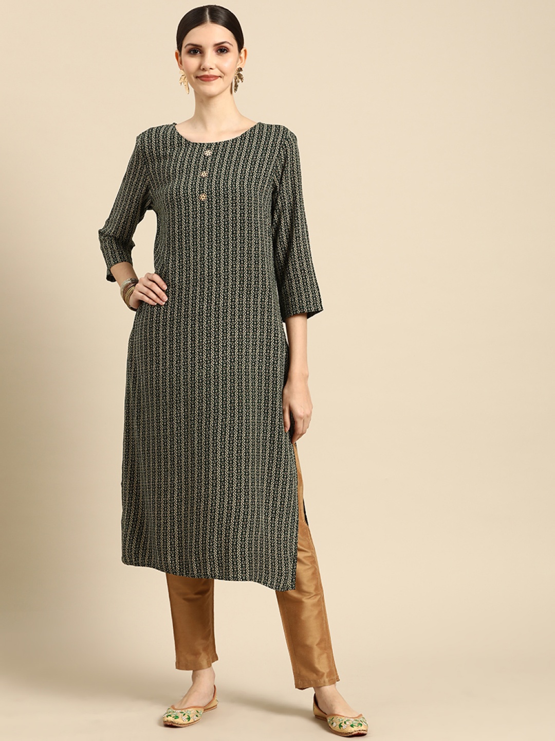 

Anouk Women Green Striped Kurta