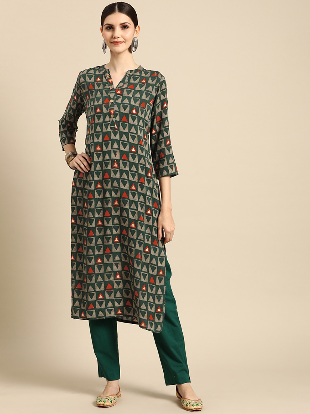 

Anouk Women Green Geometric Printed Kurta