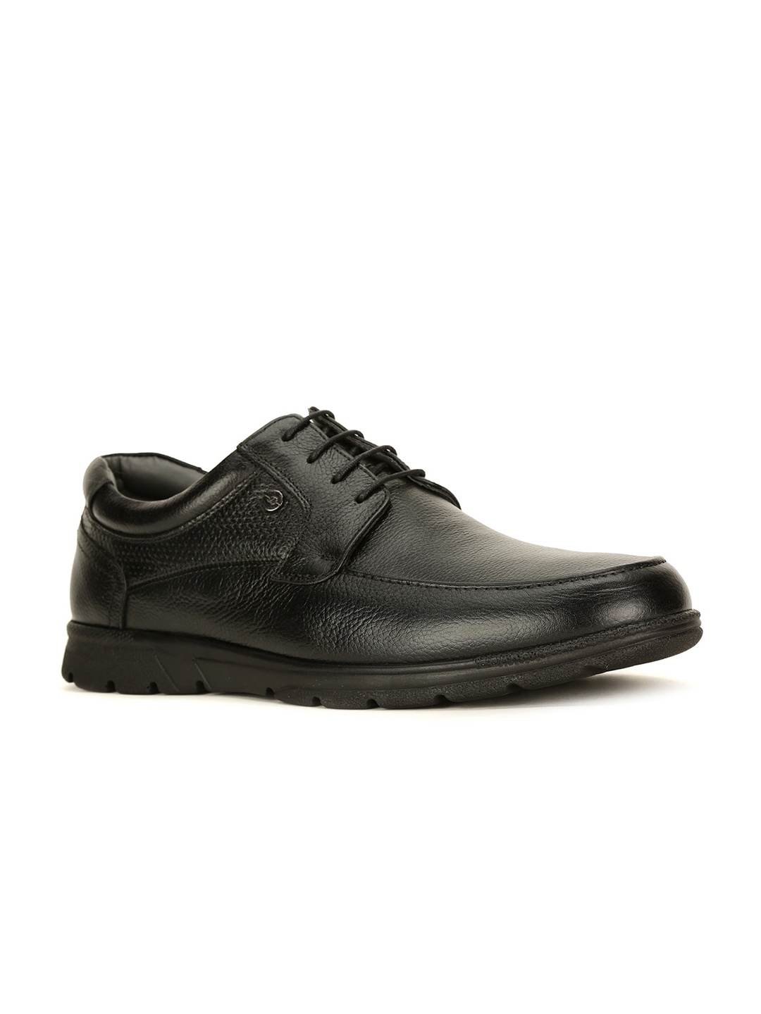 

Bata Men Black Solid Formal Derbys Shoes