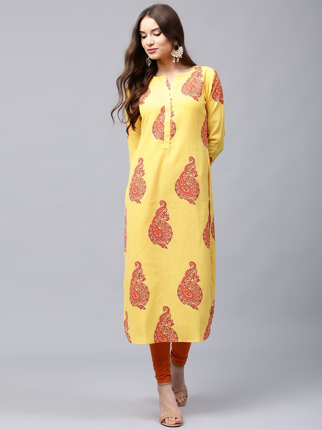 

Libas Women Yellow Printed Straight Kurta