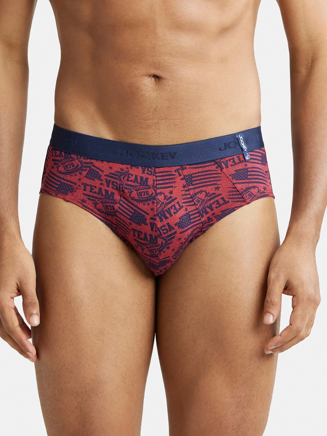 

Jockey Combed Cotton Brief with Ultrasoft Waistband-US52, Red