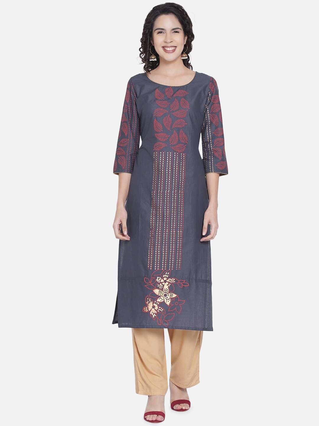 

RIYA Women Grey Striped & Thread Work Kurta