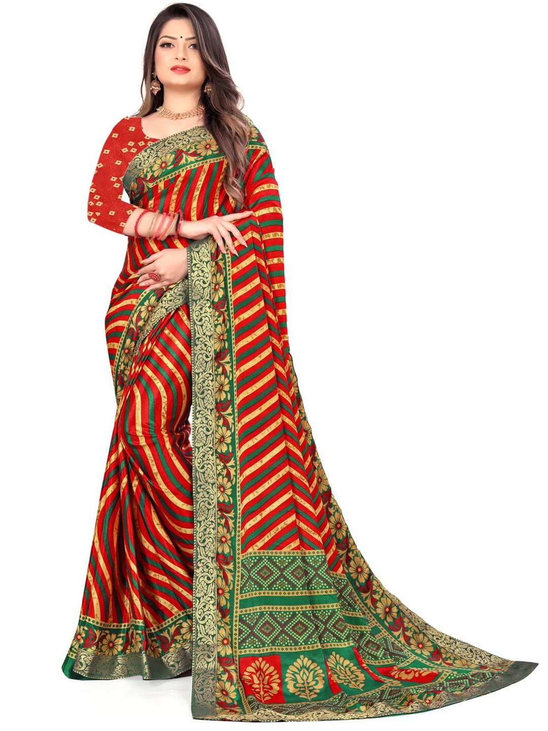 

LAHEJA Red & Green WOMEN Striped Silk Blend Saree