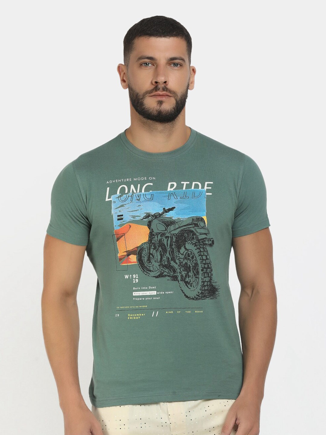 

V-Mart Men Green Biker Printed Slim Fit T-shirt