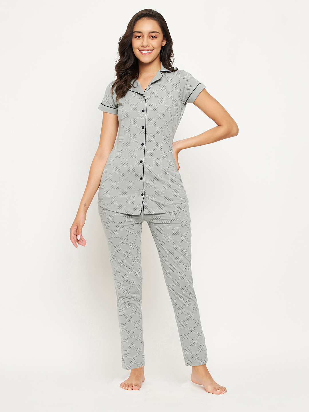 

Okane Women Olive Green Printed Night suit