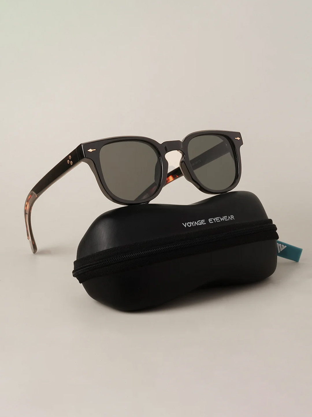 

Voyage Women Green Lens & Black Wayfarer Sunglasses with UV Protected Lens