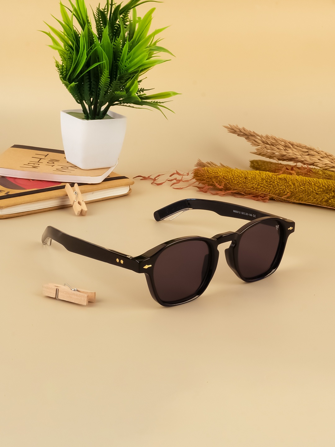 

Voyage Unisex Black Lens & Black Round Sunglasses with UV Protected Lens