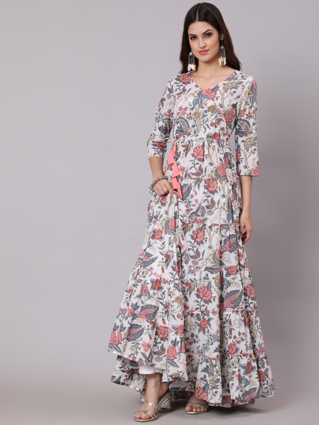 

GULMOHAR JAIPUR Women White Floral Printed Anarkali Kurta