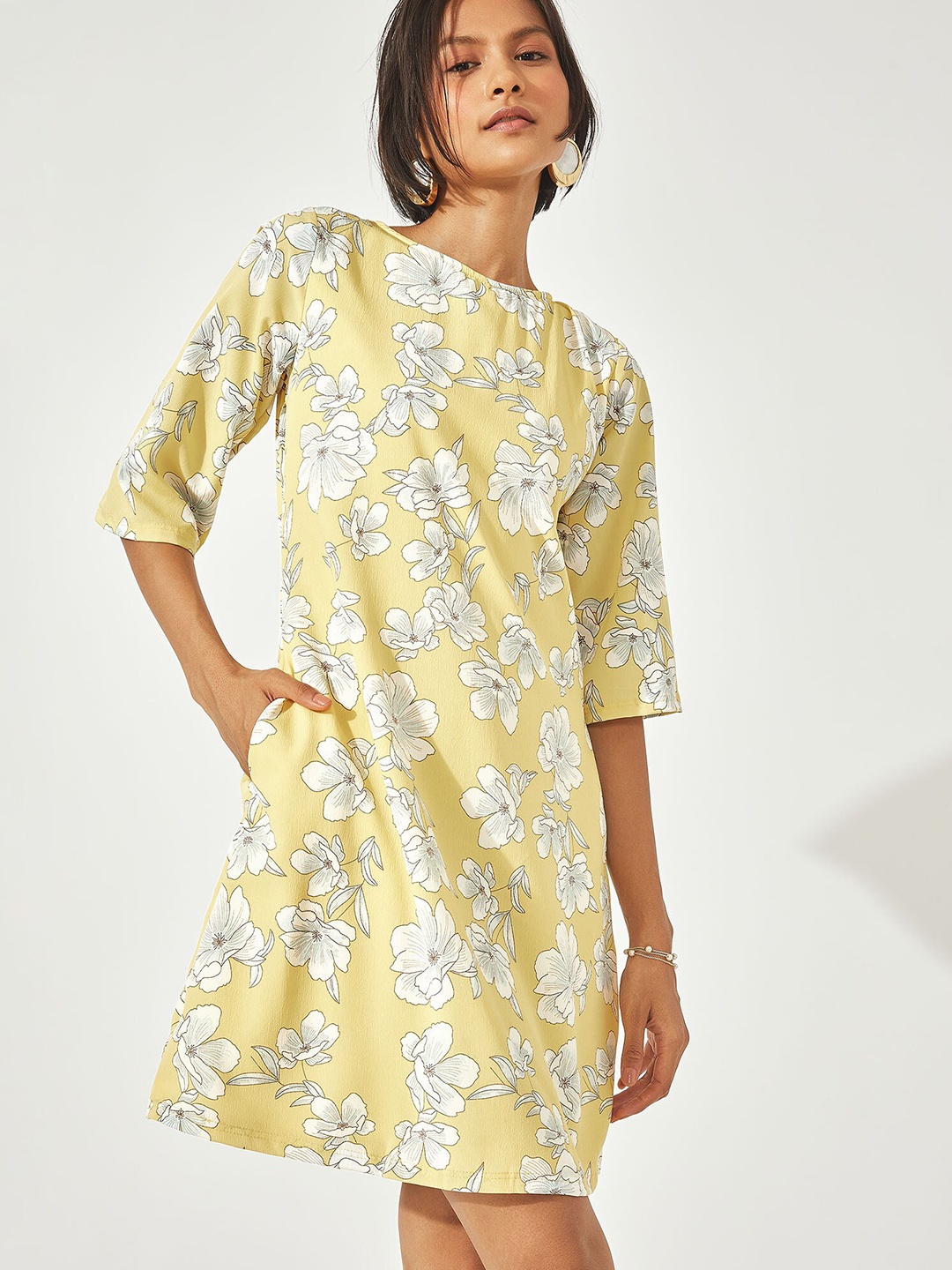 

The Label Life Women Yellow Floral Shift A-Line Dress