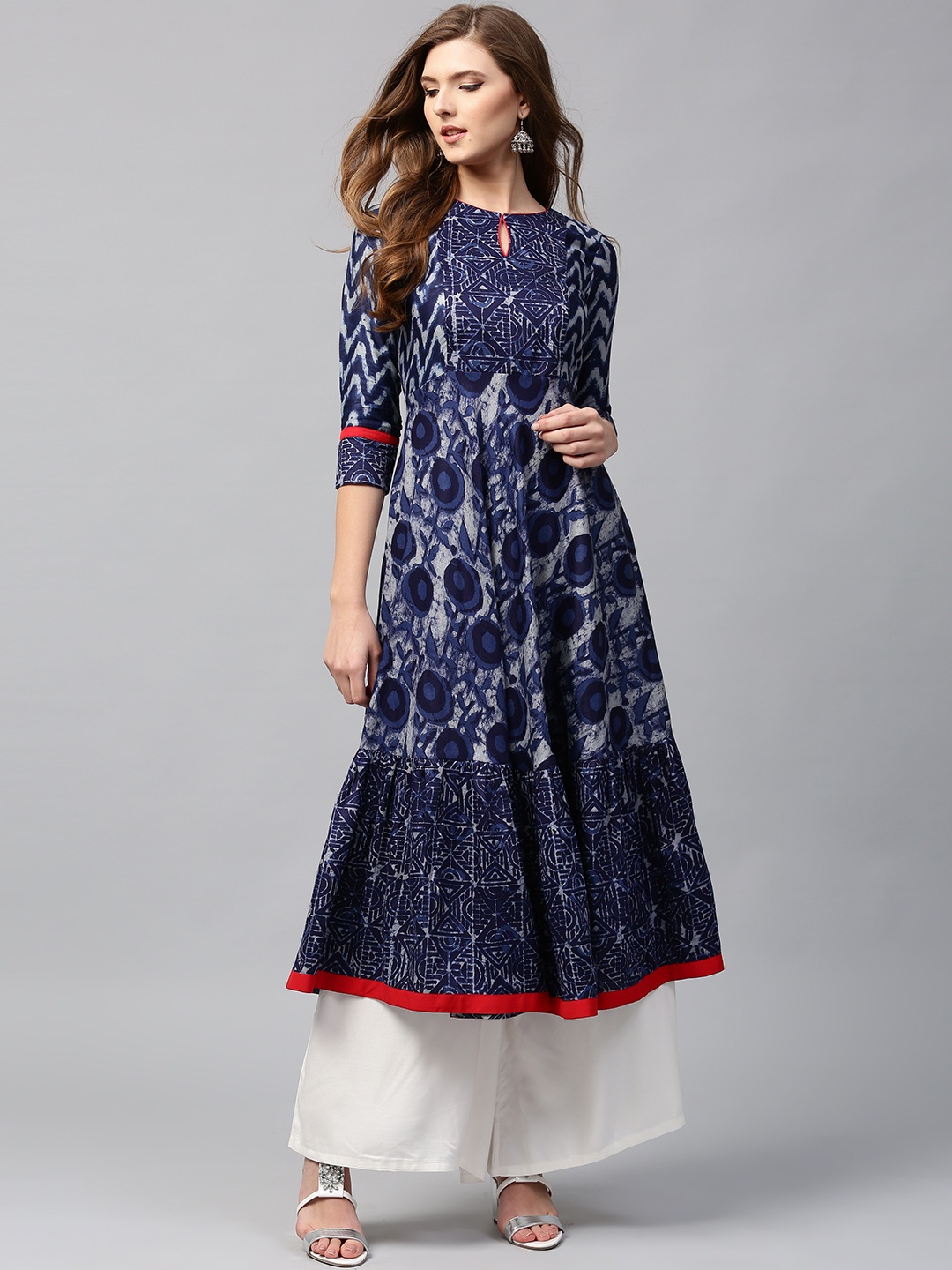 

Libas Women Navy Printed Anarkali Kurta, Navy blue