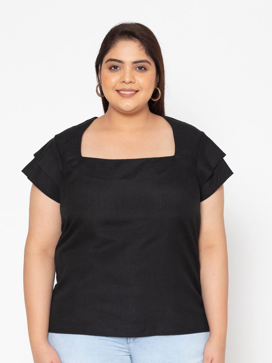 

Womauraa Women Black Solid Square Neck Pure Cotton Top