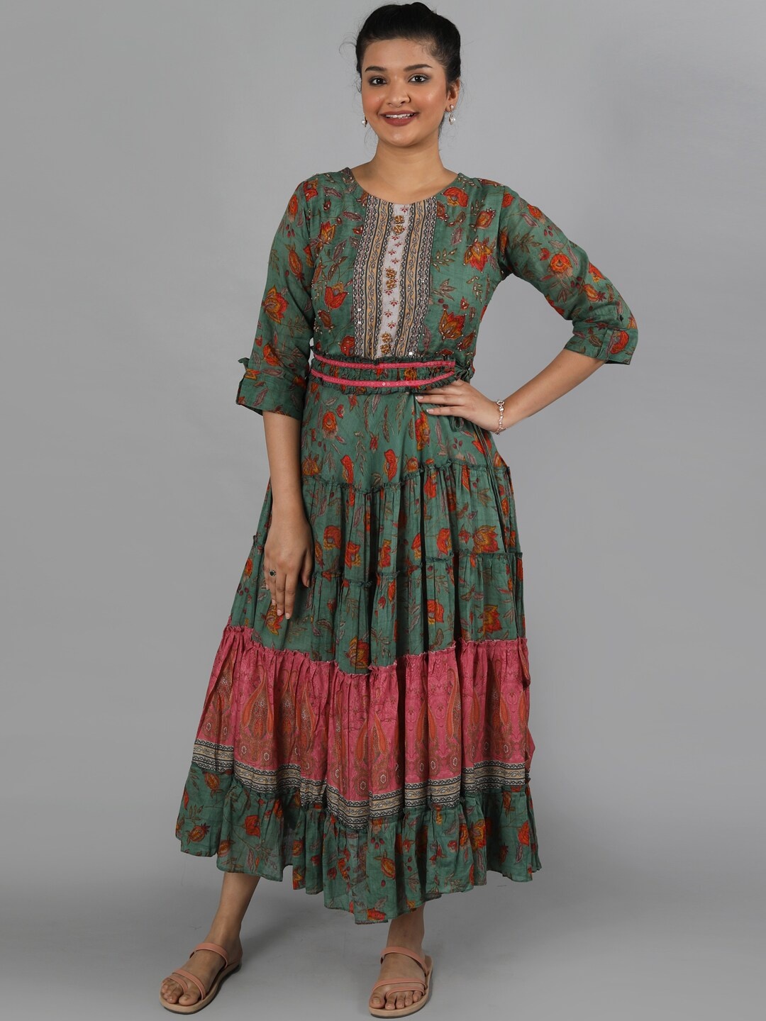 

taruni Green Floral Ethnic Dress