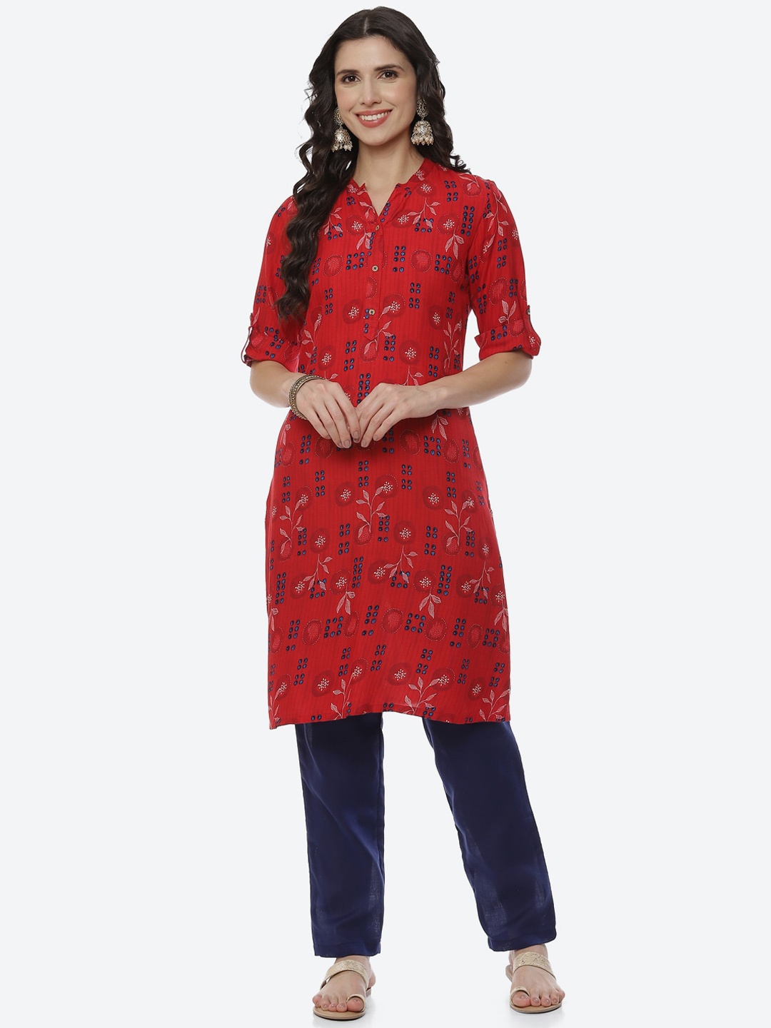 

Rangriti Women Red Floral Printed Kurta