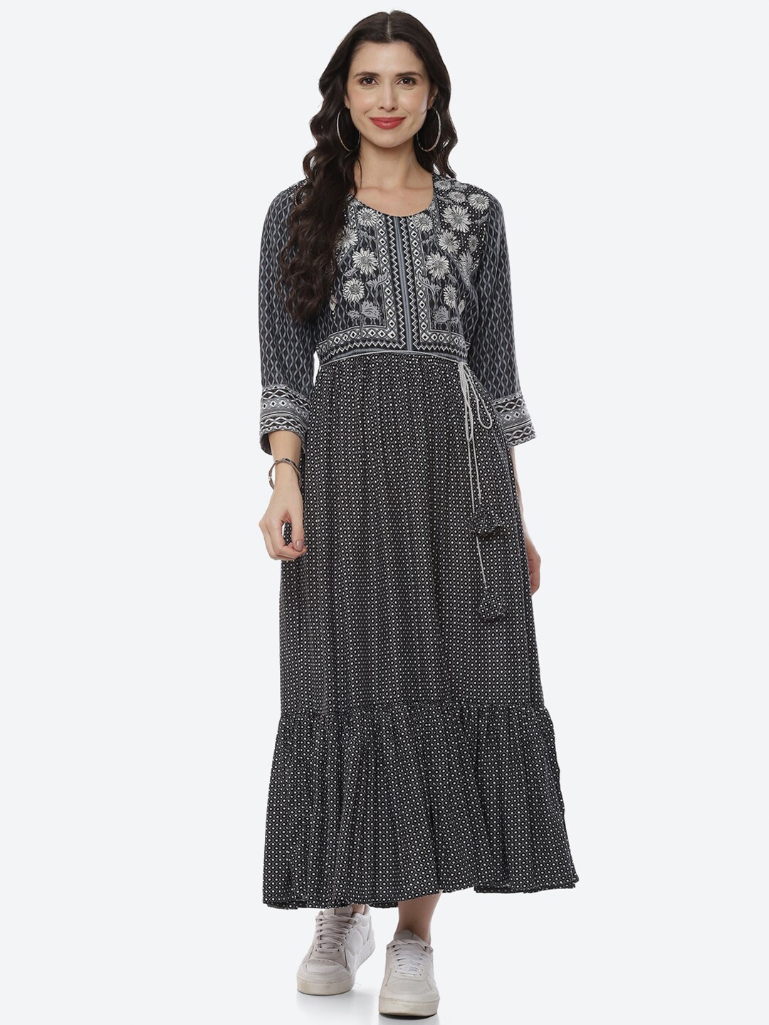 

Rangriti Black Ethnic Motifs Maxi Dress