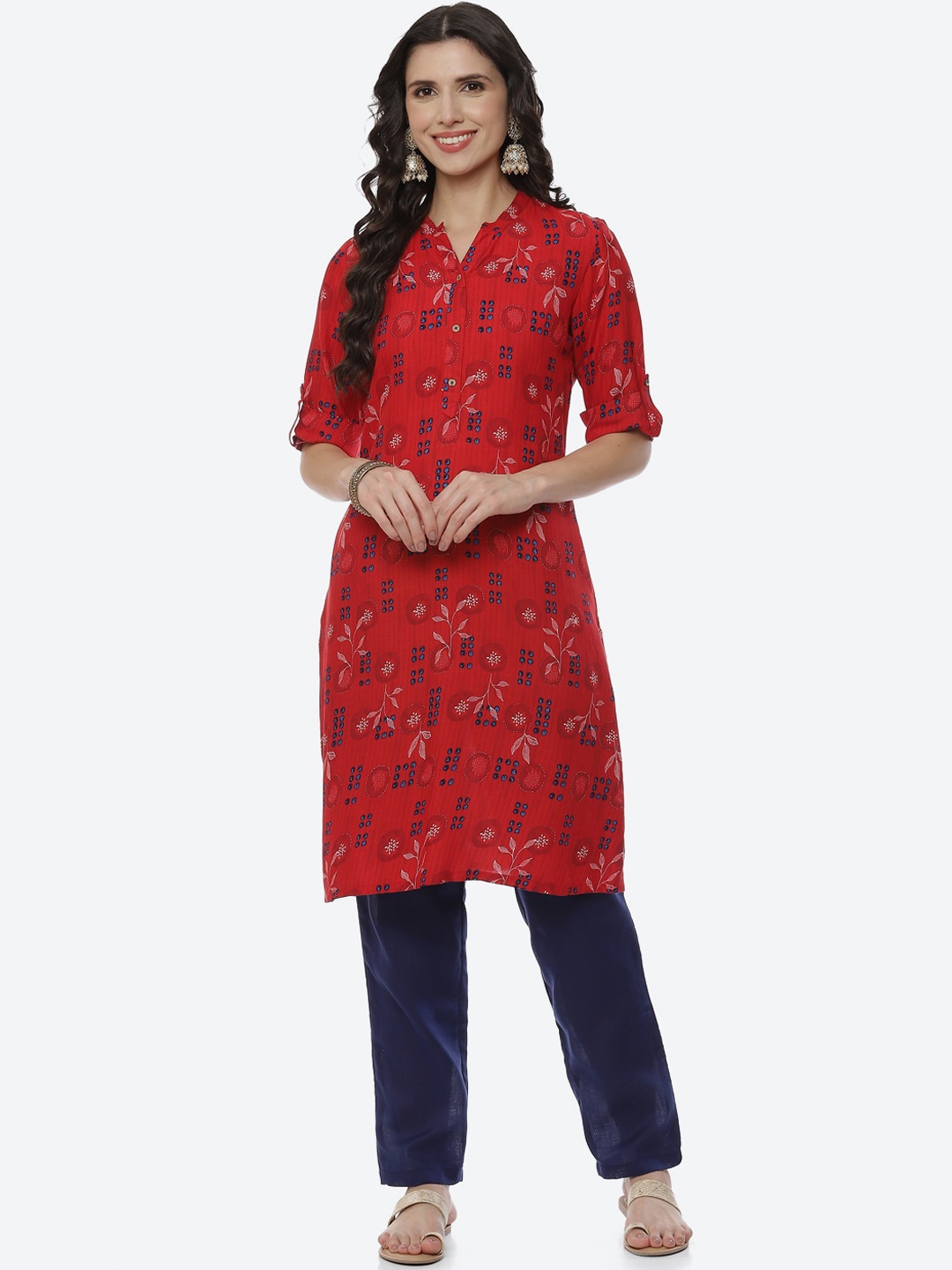 

Rangriti Women Red Floral Printed Kurta