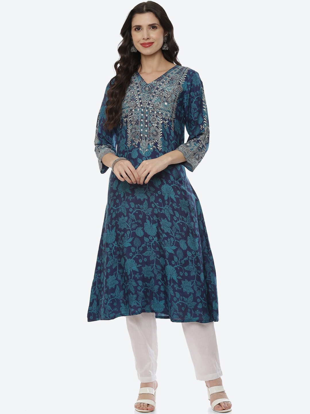 

Rangriti Women Blue Ethnic Motifs Printed Kurta