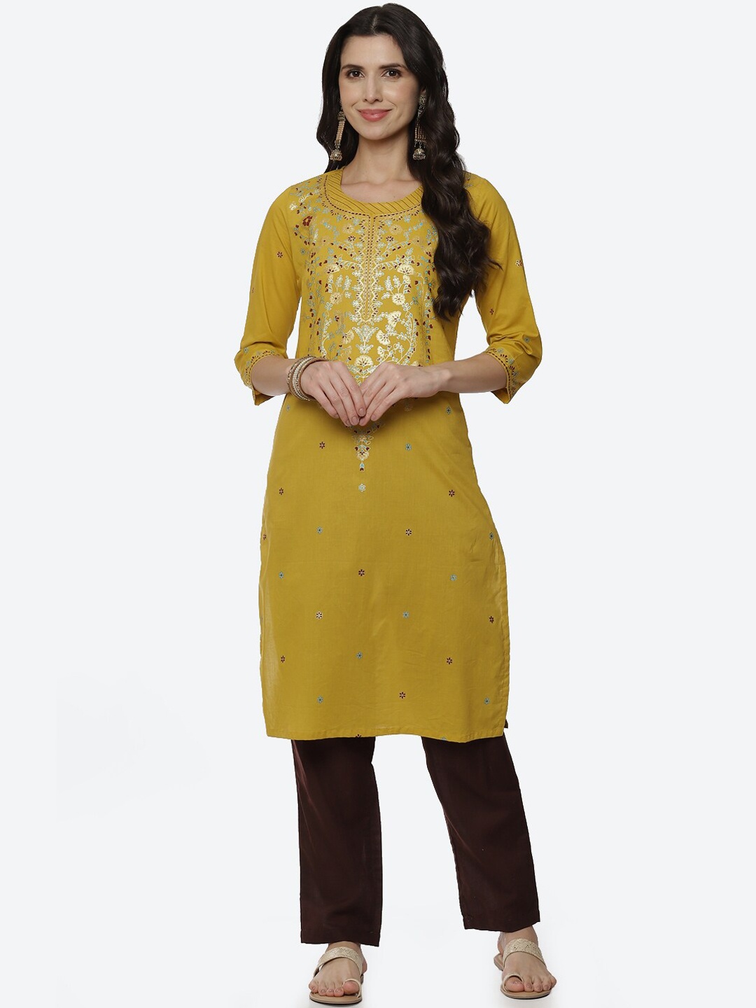 

Rangriti Women Mustard Yellow Floral Embroidered Thread Work Kurta