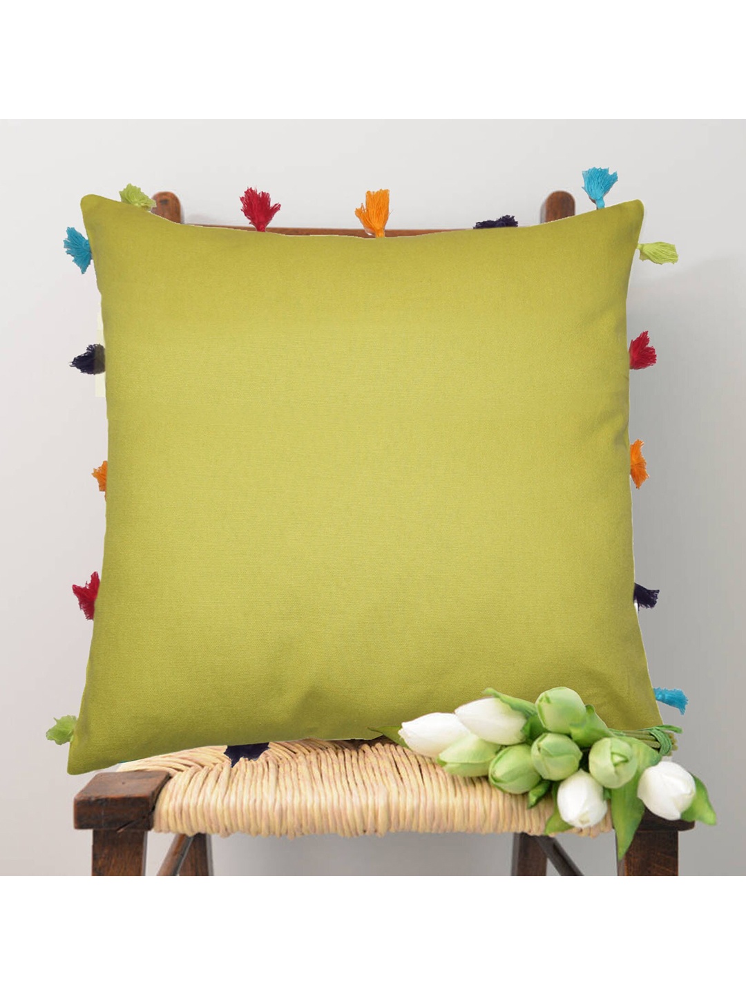 

Lushomes Unisex Yellow & Red Set of 5 Square Cushion Covers