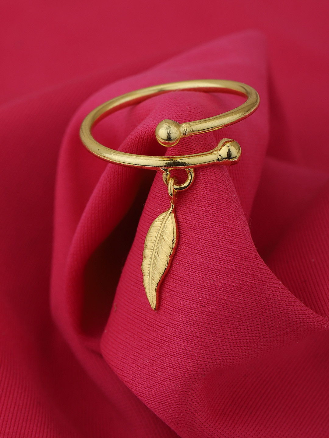

Carlton London Gold-Plated Adjustable Finger Ring
