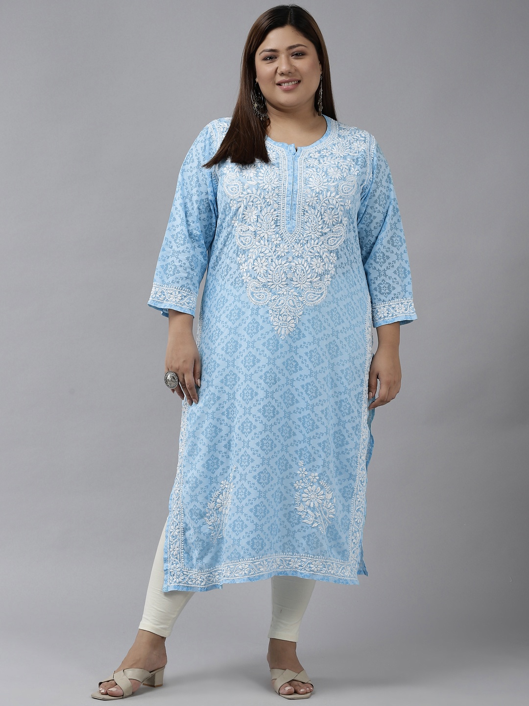 

ADA Women Women Blue & White Ethnic Motifs Plus Size Chikankari Kurta, Turquoise blue