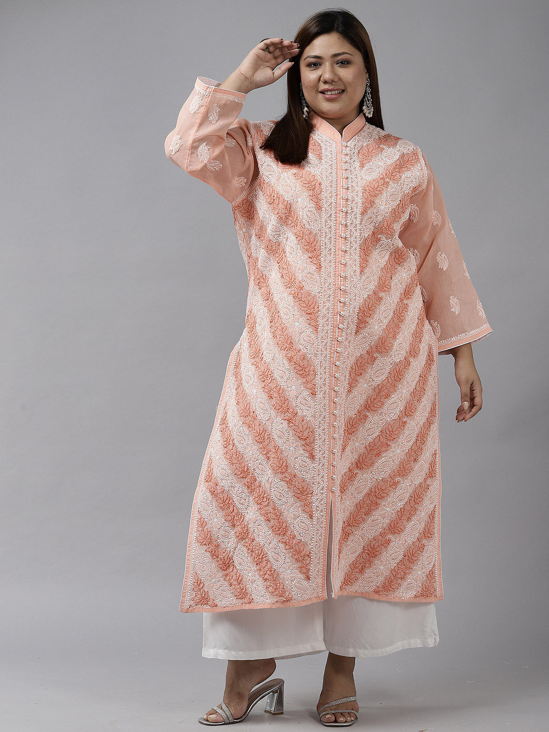 

ADA Women Peach-Coloured & White Ethnic Motifs Plus Size Thread Work Kurta