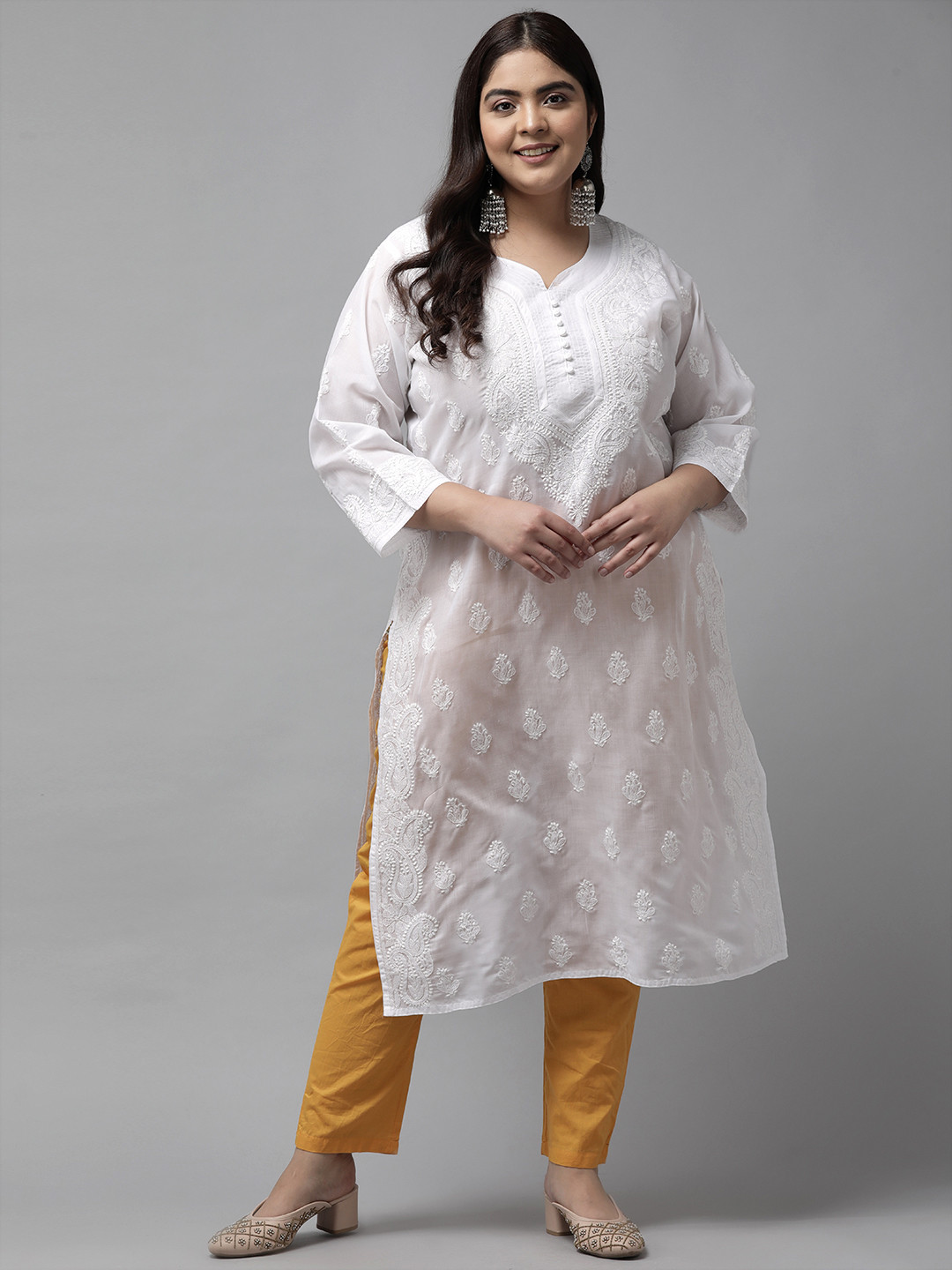

ADA Women White Ethnic Motifs Embroidered Chikankari Kurta