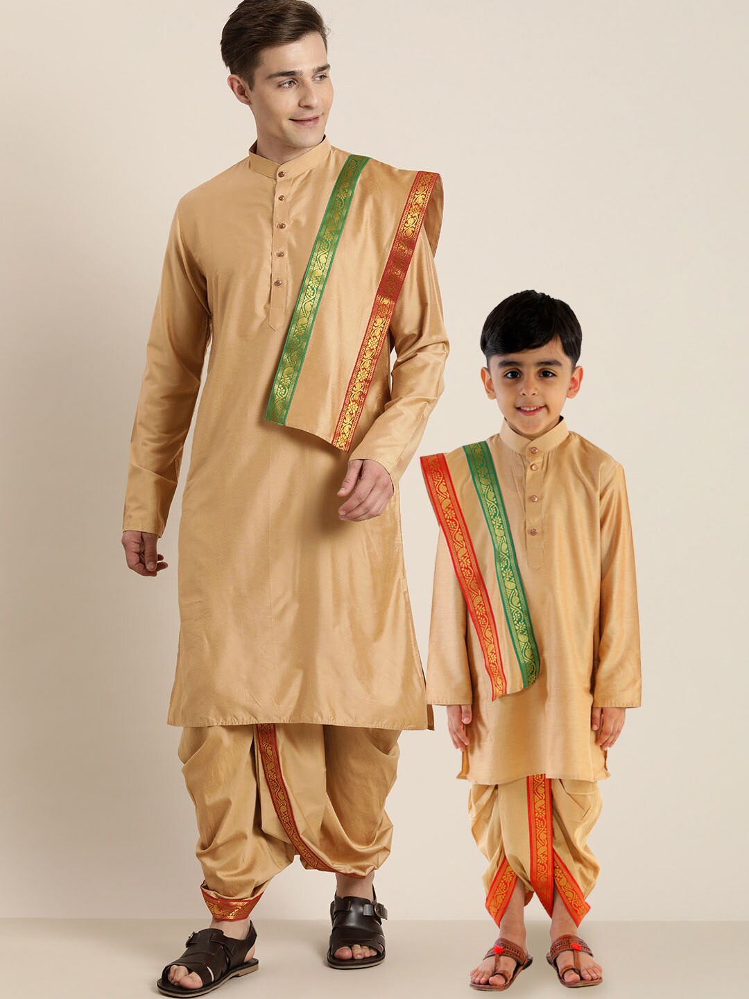 

VASTRAMAY Men Rose Gold Kurta with Dhoti Pants & Dupatta