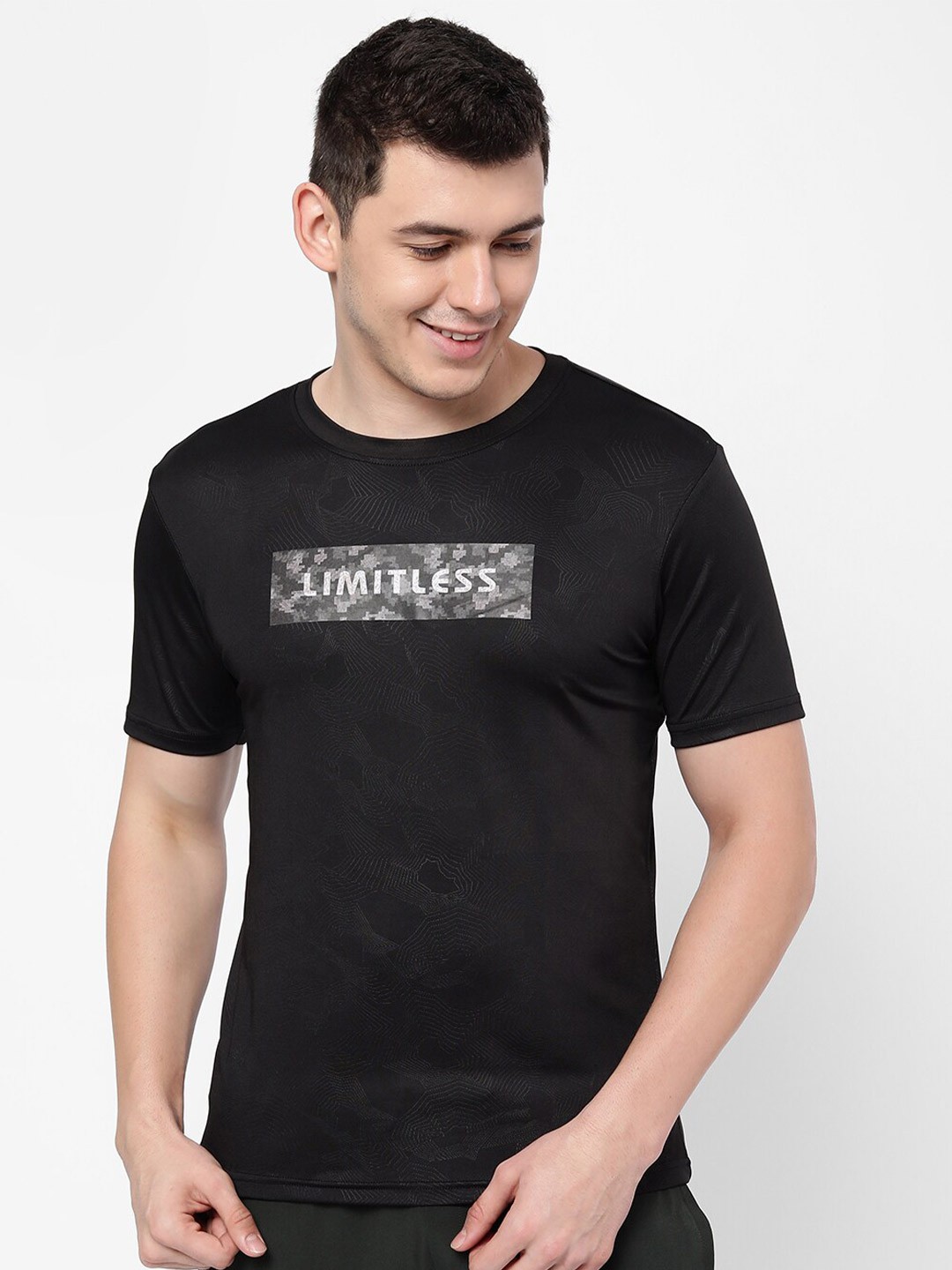 

R&B Men Black Solid Polyester T-shirt