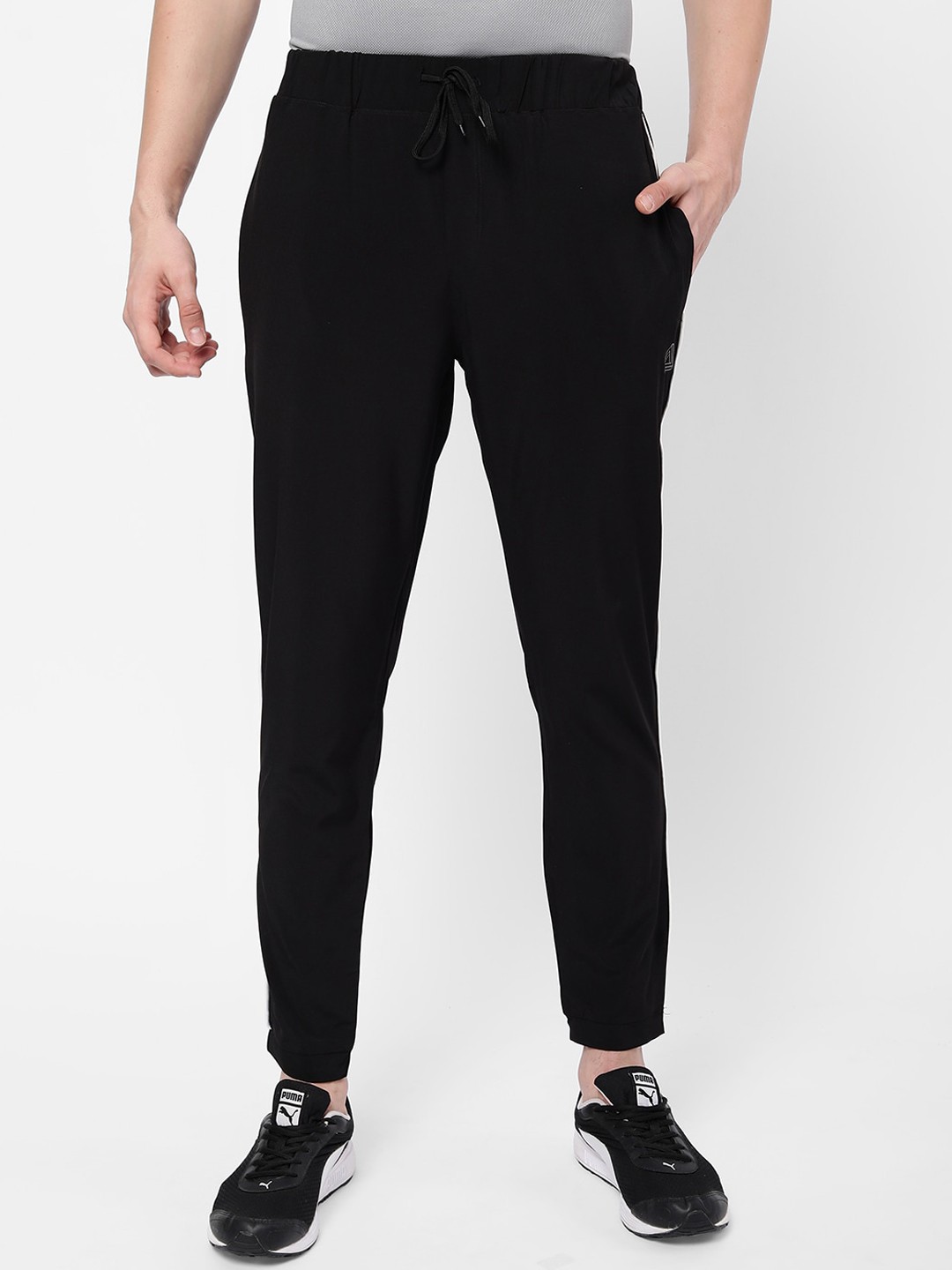 

R&B Men Black Solid Track Pants