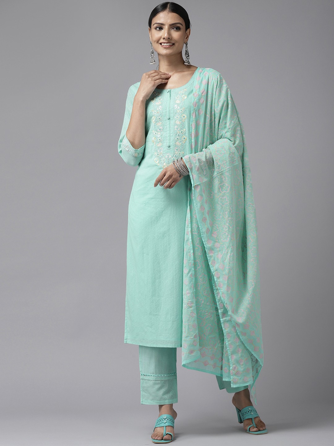 

Prakrti Women Sea Green Floral Pure Cotton Kurta with Trousers & With Dupatta