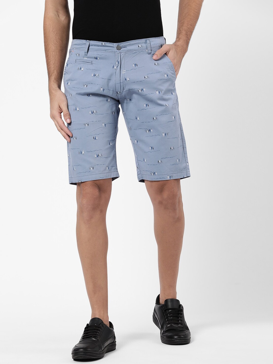 

R&B Men Blue Conversational Printed Shorts