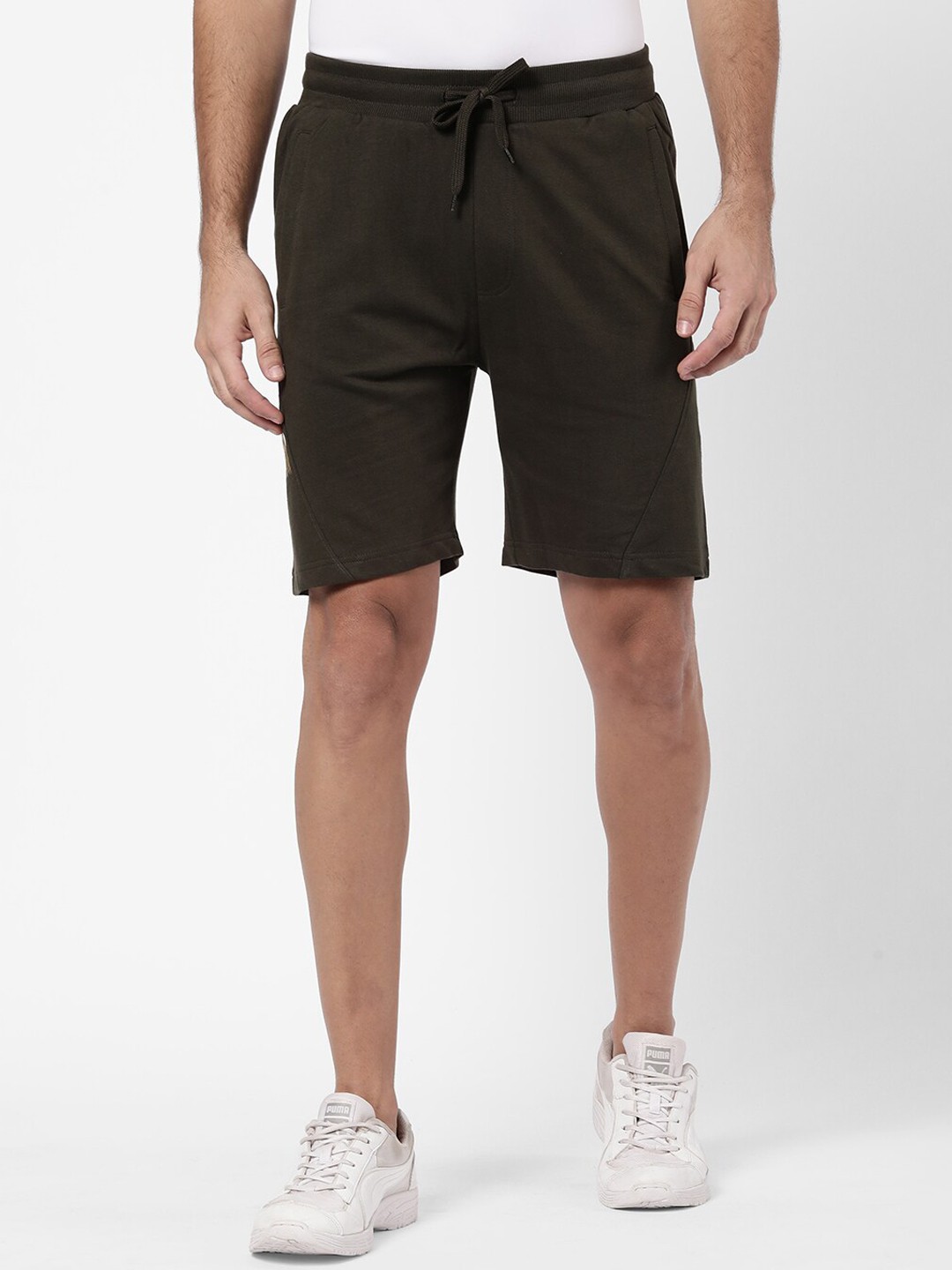 

R&B Men Olive Green Shorts