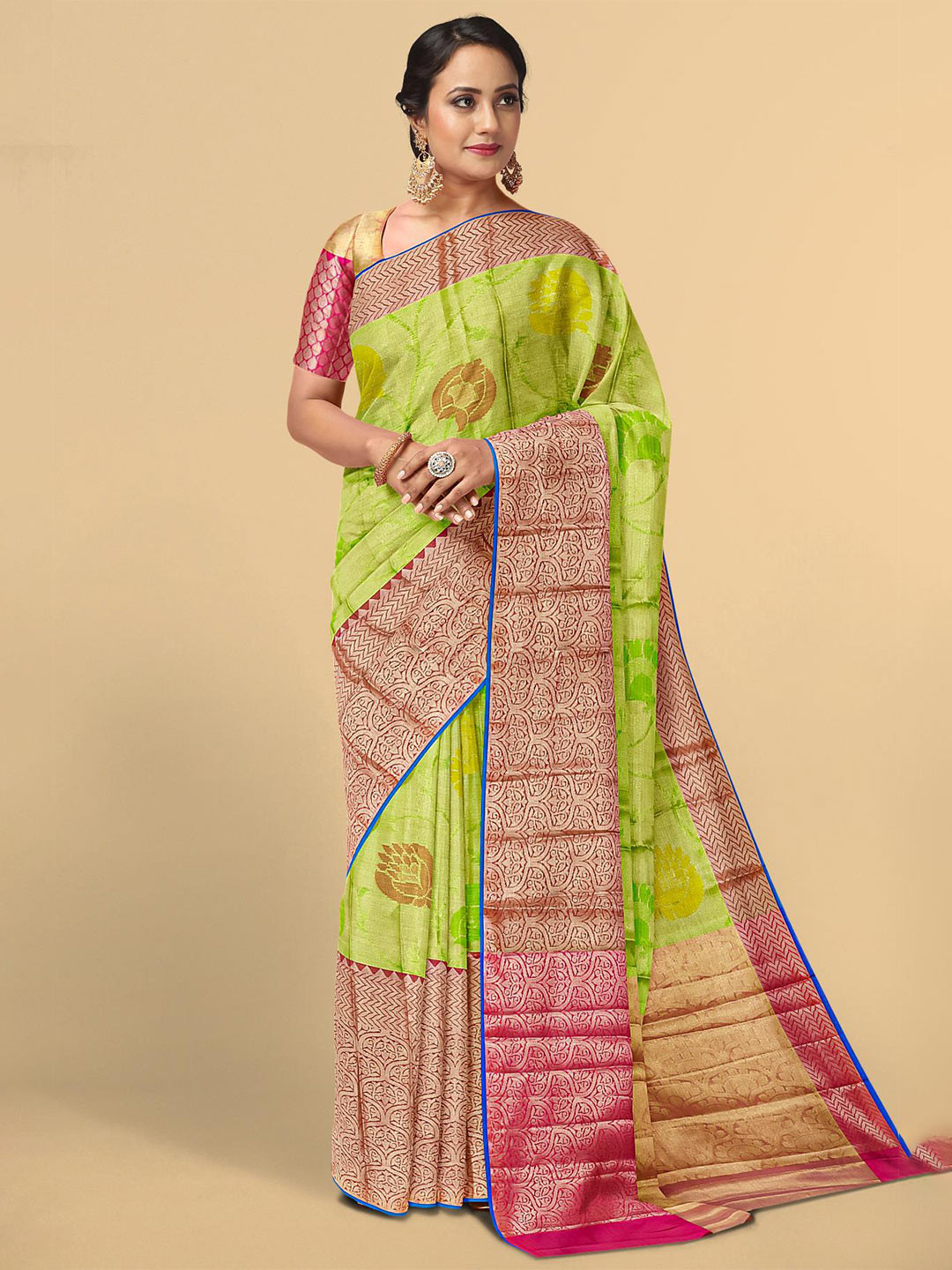 

Kalamandir Green & Pink Floral Zari Tissue Saree